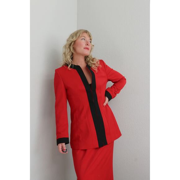 1980's Vintage Custom Tailored Red Skirt & Blazer Korean Suit Set Womens SM 4 6 - Picture 9 of 10